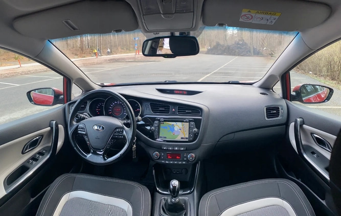 Kia Ceed cena 33500 przebieg: 244000, rok produkcji 2014 z Raciąż małe 277